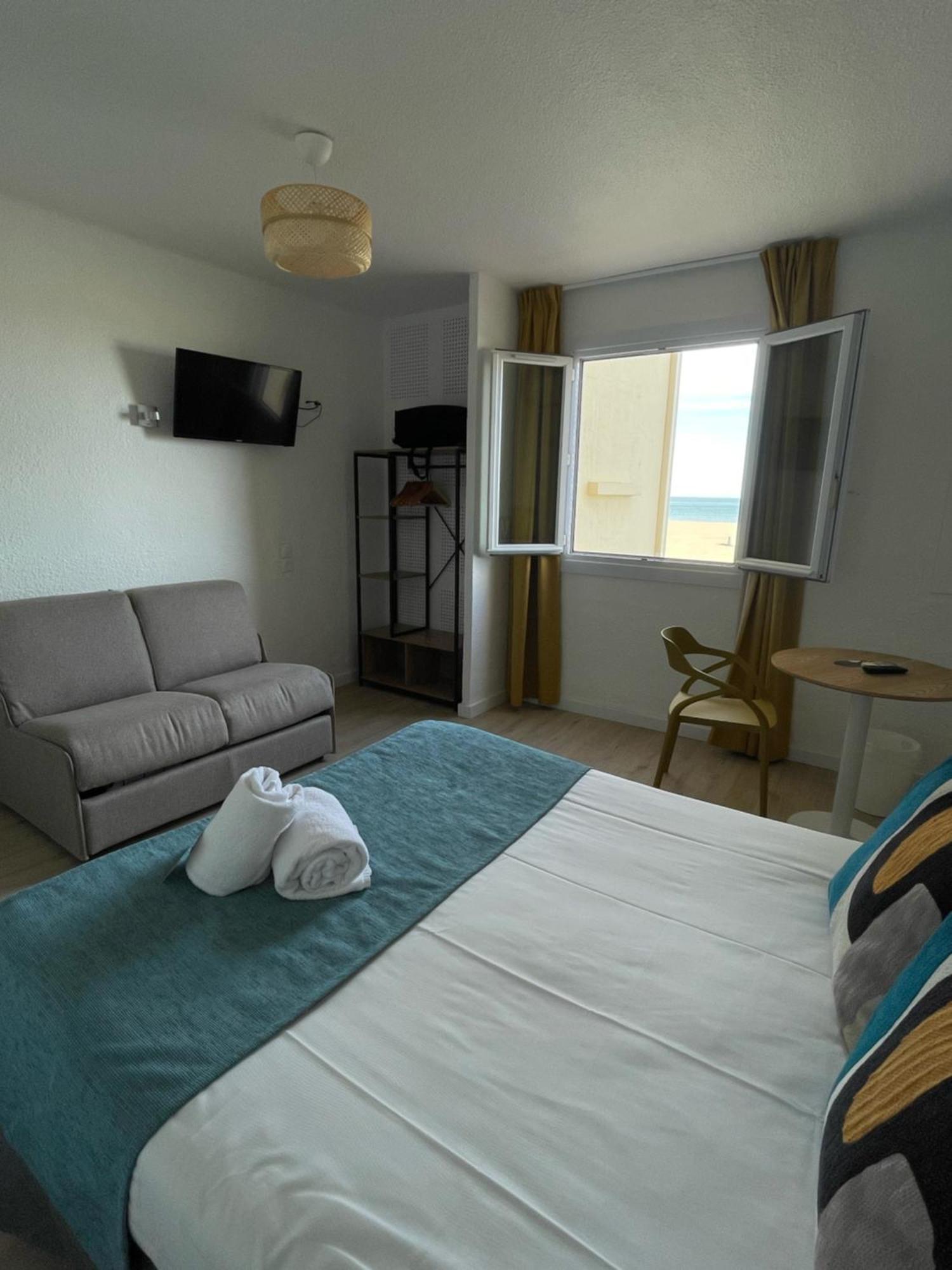 Hotel Saint Georges, Face A La Mer Canet-en-Roussillon Zewnętrze zdjęcie